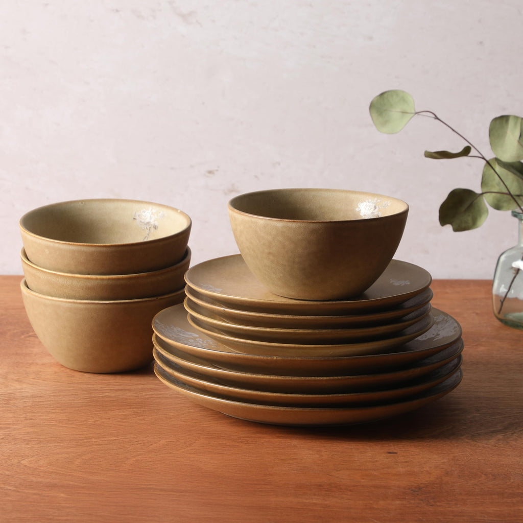 12 Piece Taupe Floral Dinnerware Set G23240