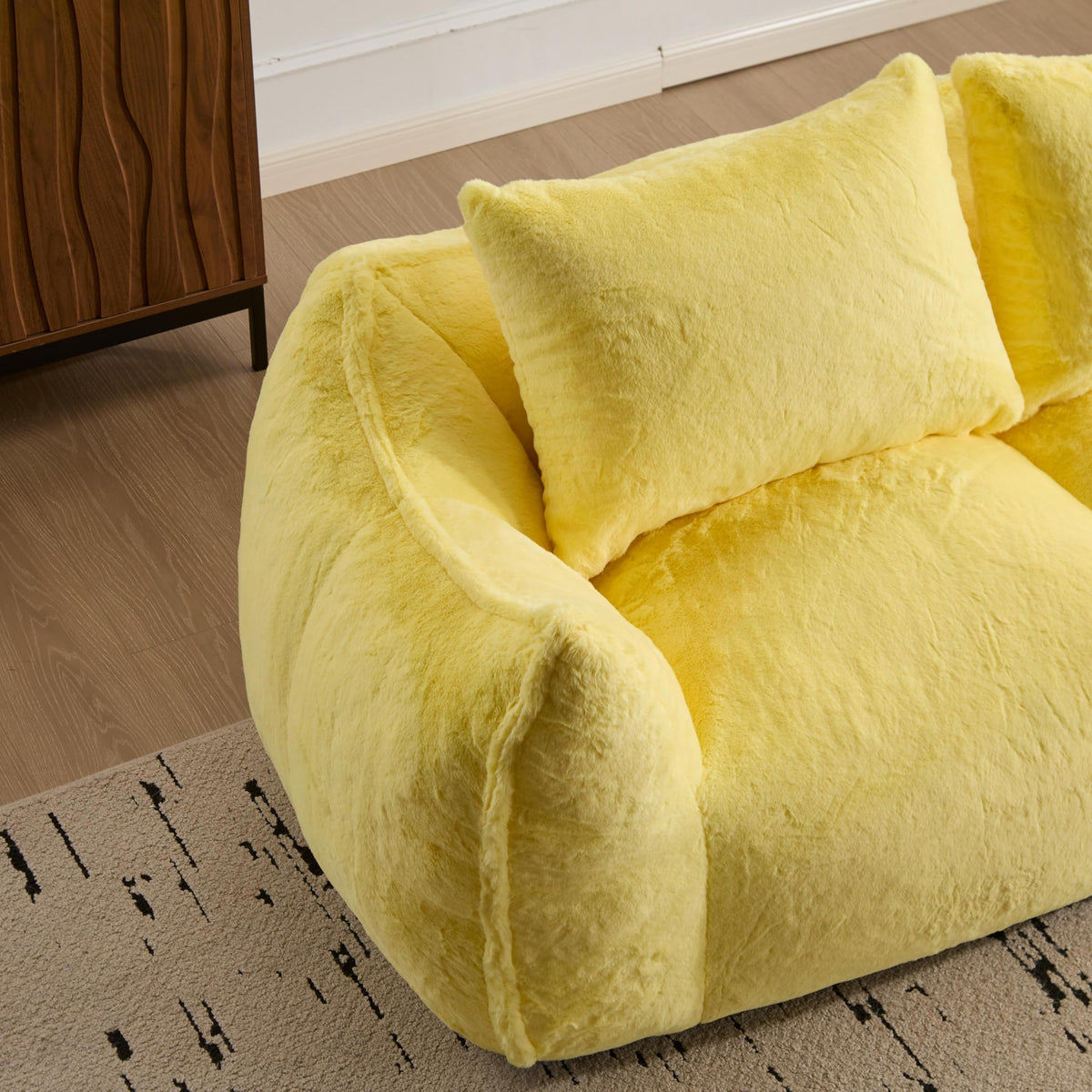 Oversized Faux Fur Memory Foam Bean Bag Chair I752358